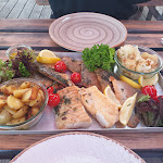 Photo n°1 de l'avis de schlumpfine.0 fait le 12/08/2021 à 18:25 sur le  Hafenkater à Hiddensee