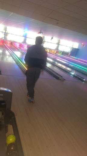 Bowling Alley «Academy Lanes», reviews and photos, 725 S Main St, Haverhill, MA 01835, USA