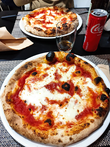 Da Totó Sicilian Food & Pizza in Barcellona Pozzo di Gotto, Città Metropolitana di Messina