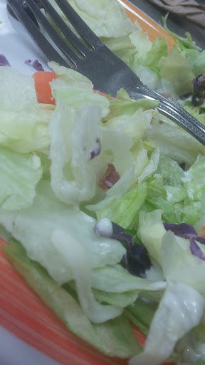 Pizza Restaurant «Round Table Pizza», reviews and photos, 16016 Meridian E, Puyallup, WA 98375, USA