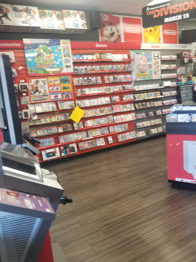 Video Game Store «GameStop», reviews and photos, 1127 Cortez Rd W, Bradenton, FL 34207, USA