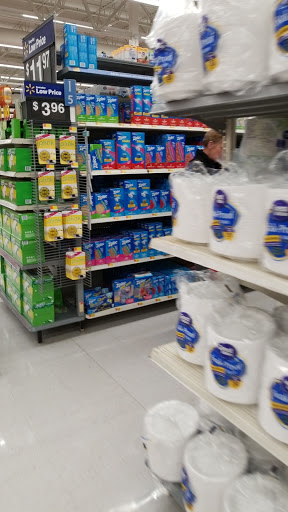 Discount Store «Walmart», reviews and photos, 1400 164th St SW, Lynnwood, WA 98087, USA