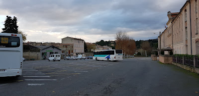 Aire recharge voiture électrique à Limoux