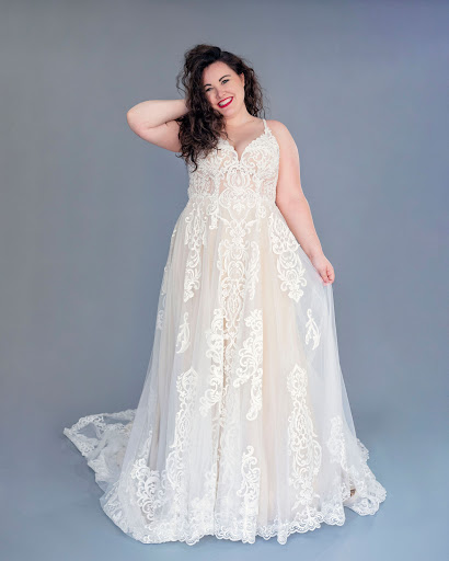 Bridal Shop «Blue House Bridal», reviews and photos, 31 S Rangeline Rd, Carmel, IN 46032, USA