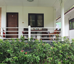 Thong Takian photo
