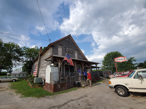Restaurant «Old Delina Country Store», reviews and photos, 4397 John Barnes Rd, Cornersville, TN 37047, USA