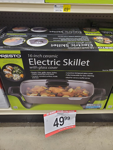 Department Store «Bi-Mart», reviews and photos, 444 Pacific Ave S, Monmouth, OR 97361, USA