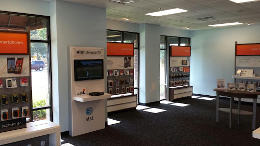 Cell Phone Store «AT&T Authorized Retailer», reviews and photos, 455 Glynn St S #100, Fayetteville, GA 30214, USA