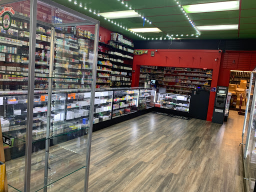 Tobacco Shop «Starbuzz Smoke Shop», reviews and photos, 668 Soscol Ave, Napa, CA 94559, USA
