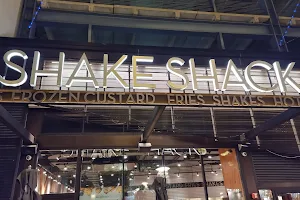 Shake Shack Dedham image