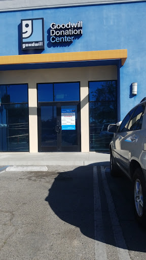 Thrift Store «Goodwill - Panorama City», reviews and photos