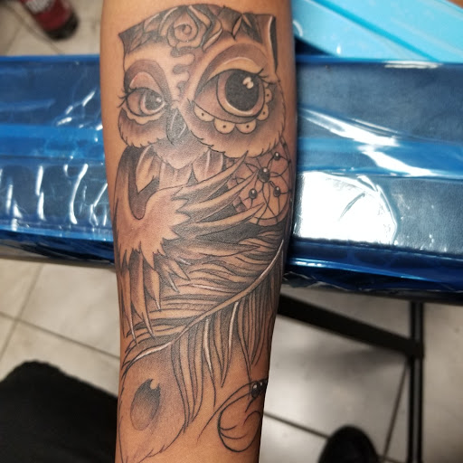 Tattoo Shop «Infamous Tattoos», reviews and photos, 5330 Old National Hwy, College Park, GA 30349, USA