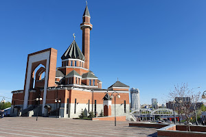Memorial Mosque image