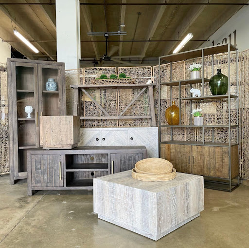 Furniture Store «Nadeau Dallas», reviews and photos, 1128 Longpoint Ave, Dallas, TX 75247, USA