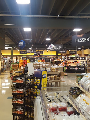 Grocery Store «Giant Food Stores», reviews and photos, 225 Lancaster Ave, Malvern, PA 19355, USA