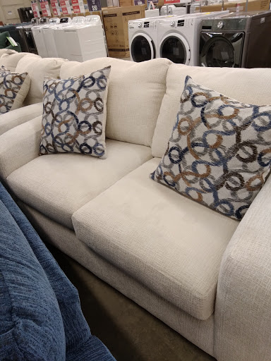 Hardware Store «Sears Appliance and Hardware Store», reviews and photos, 7490 Broadview Rd, Parma, OH 44134, USA