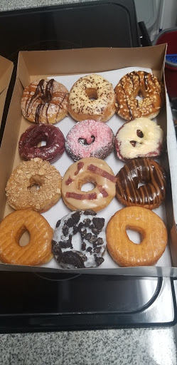 Donut Shop «Donut Kingdom», reviews and photos, 685 W Tennessee St, Tallahassee, FL 32304, USA