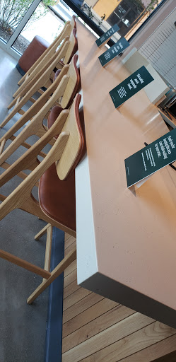 Coffee Shop «Starbucks», reviews and photos, 102 E Irving Park Rd, Itasca, IL 60143, USA