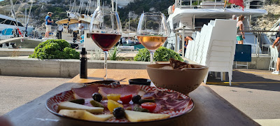 Chez Jose Bar a Vin à Bonifacio