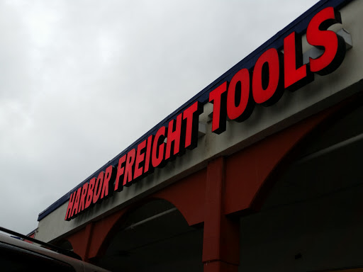 Hardware Store «Harbor Freight Tools», reviews and photos, 2361 Northgate Blvd, Sacramento, CA 95833, USA