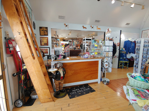 Pet Supply Store «Outer Barks - Water Front Shops», reviews and photos, 1240 Duck Rd, Duck, NC 27949, USA