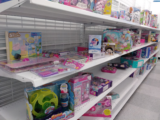 Clothing Store «Ross Dress for Less», reviews and photos, 1401 Missouri Ave N, Largo, FL 33770, USA