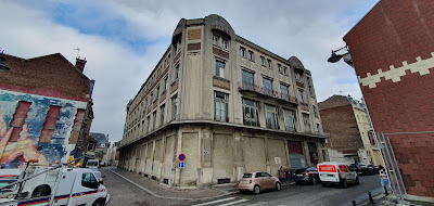 Parking (21 places) à Saint-Quentin