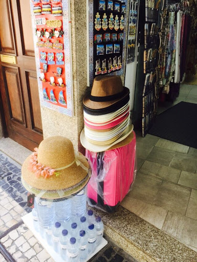 Porto sao Bento Luggage storage (Souvenirs Baixa)