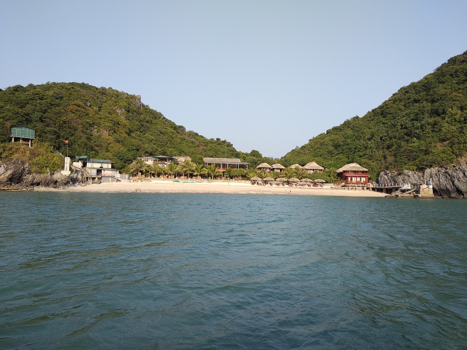 Photo of Monkey Island beach amenities area
