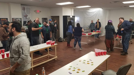 Tobacco Shop «BDT Smoke Shops», reviews and photos, 21640 John R Rd, Hazel Park, MI 48030, USA