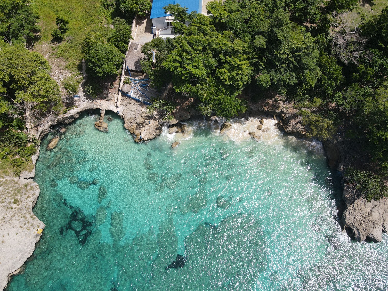 Zdjęcie La Piscina Natural dziki obszar