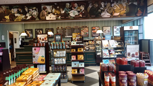 Book Store «Barnes & Noble», reviews and photos, 710 County Hwy 10, Blaine, MN 55434, USA