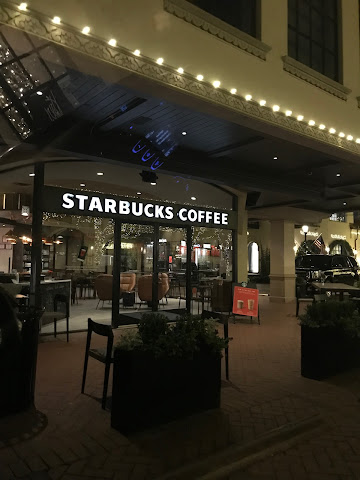 Starbucks by null