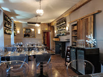 Atmosphère du Restaurant Le T Quatre à Annecy - n°9