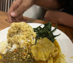 Rumah Makan Simpang Canduang photo