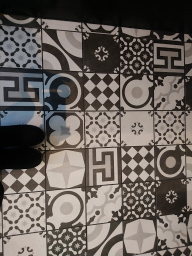 Shopping Mall «North & Sheffield Commons», reviews and photos, 1000 W North Ave, Chicago, IL 60642, USA