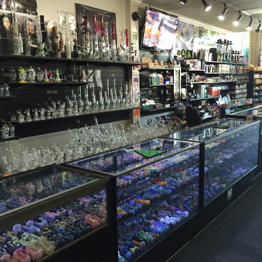 Tobacco Shop «BC Smoke Shop West», reviews and photos, 7909 Westheimer Rd, Houston, TX 77063, USA