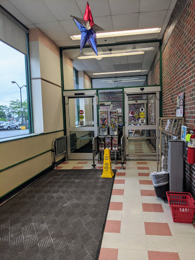 Grocery Store «Market Basket», reviews and photos, 212 Lowell Rd, Hudson, NH 03051, USA