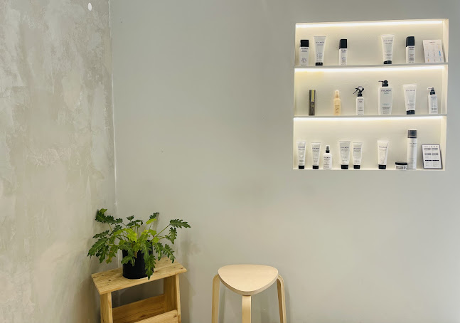 Ratings and reviews of Hube Salon