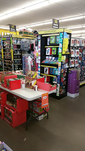 Discount Store «Dollar General», reviews and photos, 2121 S Santa Fe Ave, Moore, OK 73170, USA