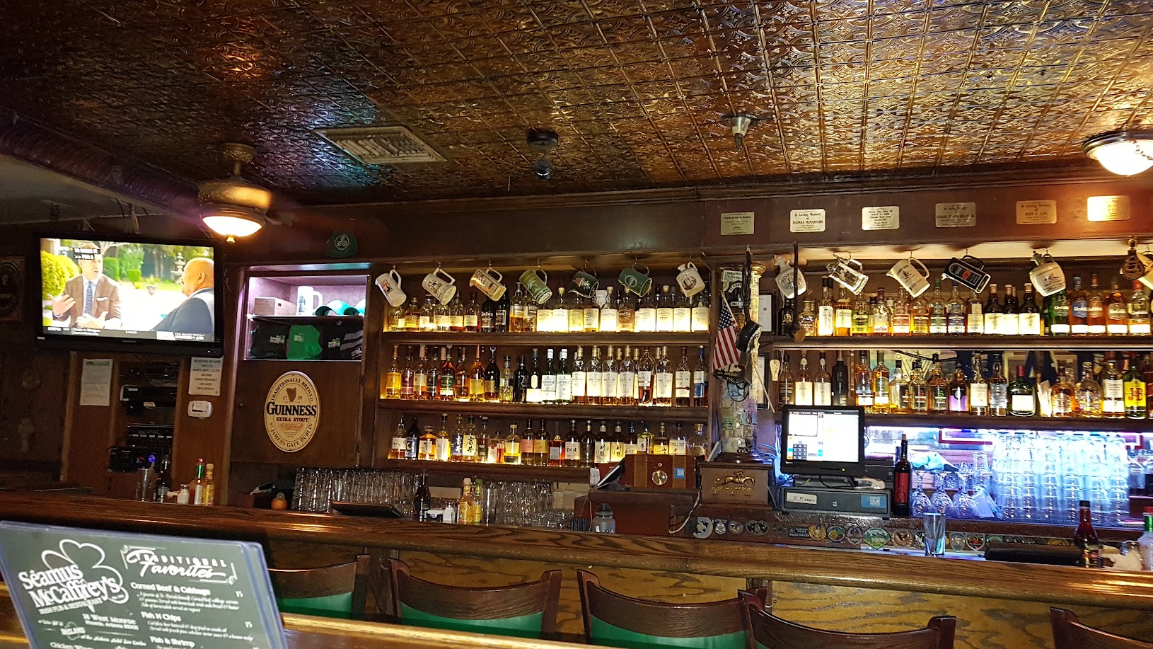 Seamus McCaffrey's Irish Pub