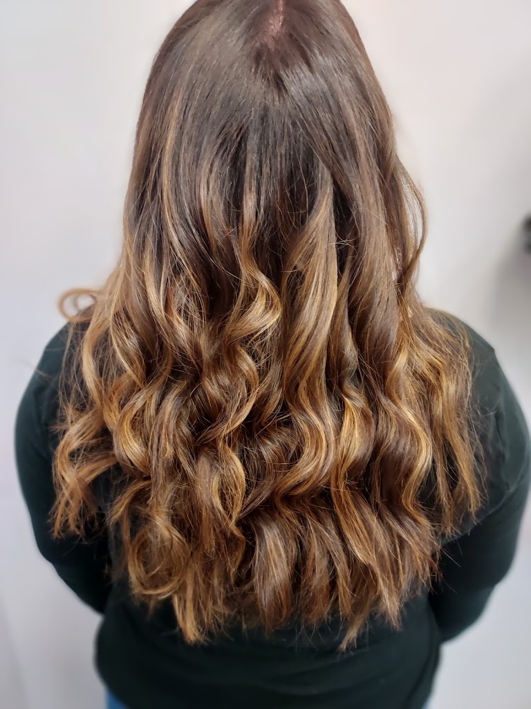 Sassen Hair & Boutique 92056