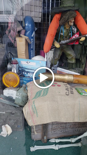 Army & Navy Surplus Shop «Army Navy Sales», reviews and photos, 3100 N Lincoln Ave, Chicago, IL 60657, USA