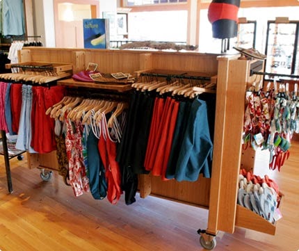 Clothing Store «Patagonia Cardiff-by-The-Sea», reviews and photos, 2185 San Elijo Ave, Cardiff, CA 92007, USA