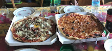 Plats et boissons du Pizzeria Tour De Pizz' à Hyères - n°1