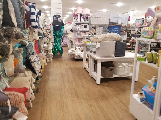 Department Store «HomeGoods», reviews and photos, 1644 Merrick Rd, Merrick, NY 11566, USA