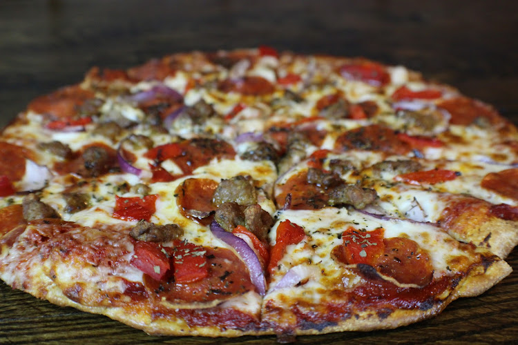 #4 best pizza place in Saginaw - G's Pizzeria Bar & Grill
