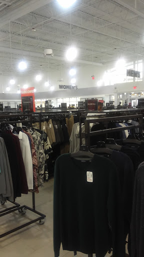 Department Store «Saks OFF 5TH», reviews and photos, 1155 Buck Creek Rd #400, Simpsonville, KY 40067, USA