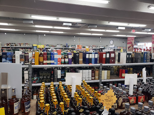Liquor Store «Main Street Liquor Store», reviews and photos, 944 Main St, Nashville, TN 37206, USA