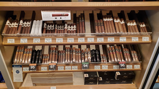 Tobacco Shop «Tobacco Grove», reviews and photos, 8069 Wedgewood Ln N, Maple Grove, MN 55369, USA